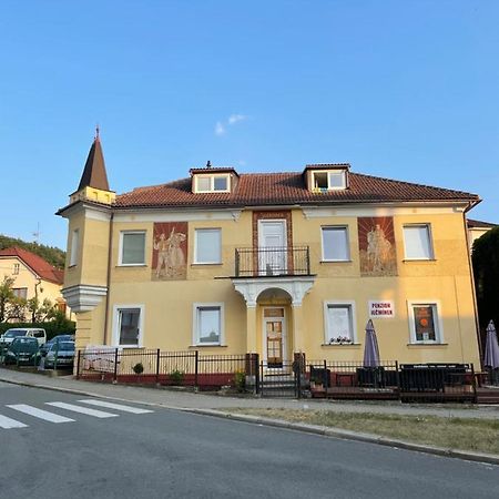 Penzion Jecminek Luhačovice Exterior foto