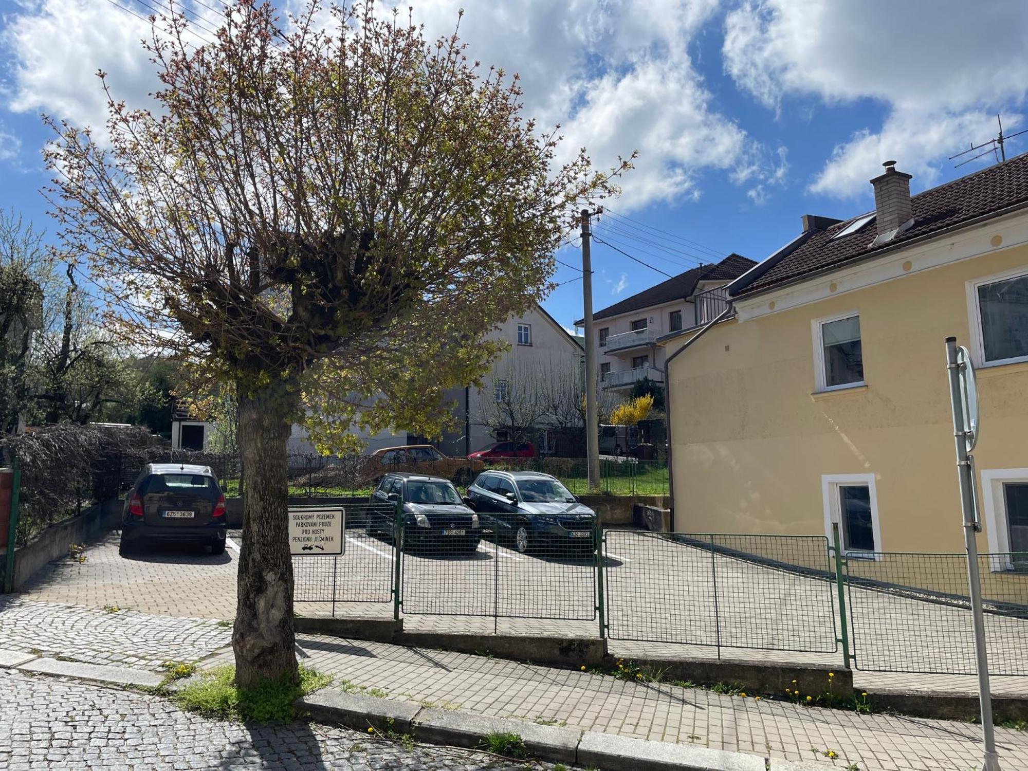 Penzion Jecminek Luhačovice Exterior foto